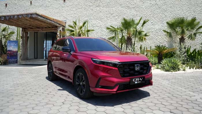 produk-hybrid-honda-kembali-raih-penghargaan-di-ajang-otomotif-award-2025